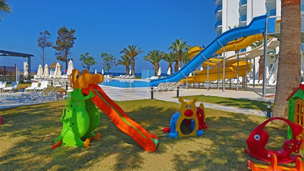 Le Bleu & Resort