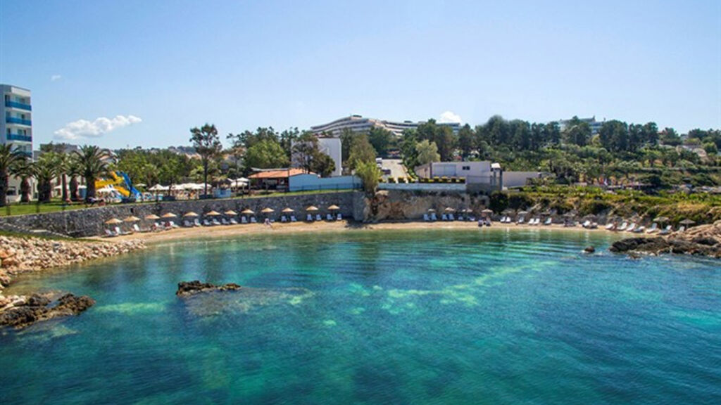Le Bleu & Resort