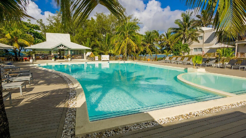 Le Peninsula Bay Beach Resort & Spa