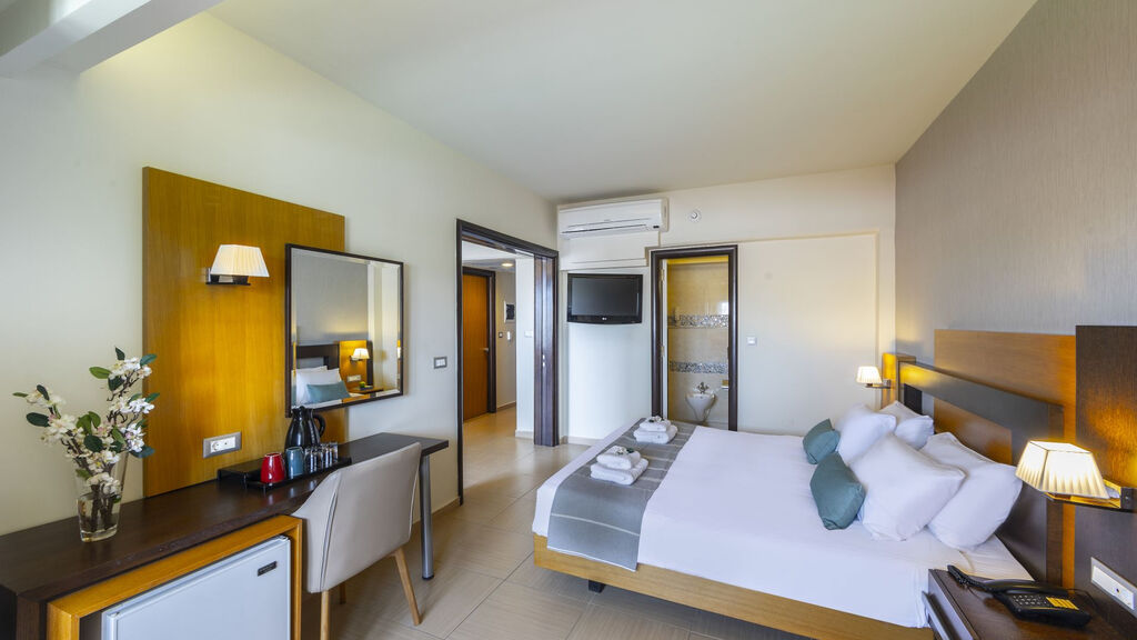 Leonardo Kolymbia Resort