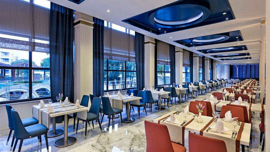 Limak Atlantis De Luxe Hotel & Resort