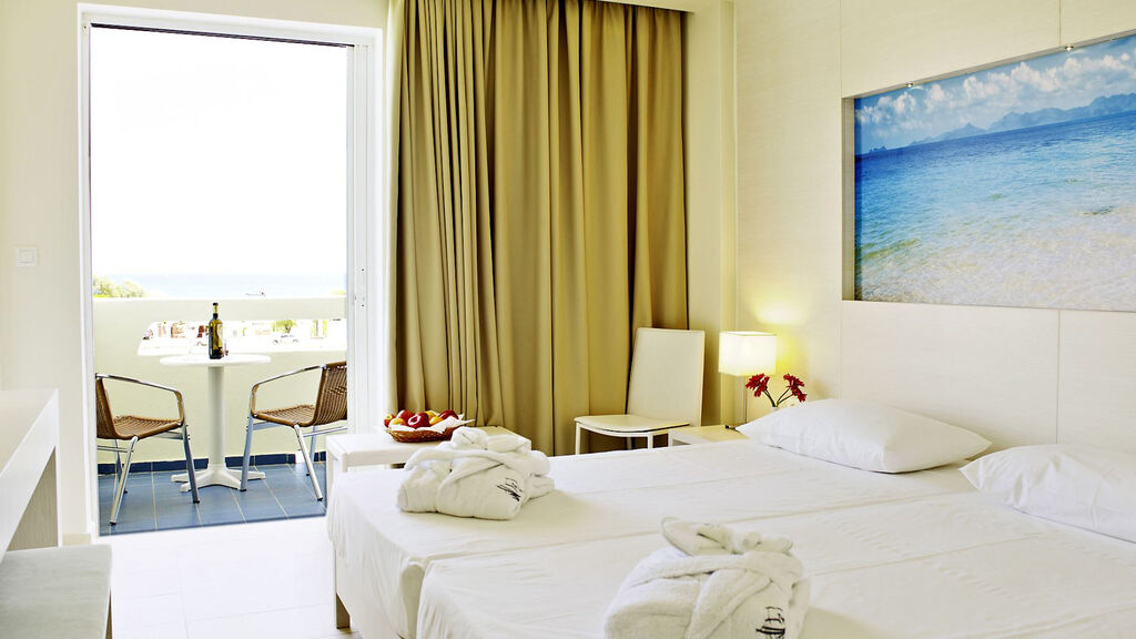 Lindos White Hotel & Suites
