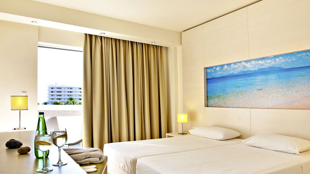 Lindos White Hotel & Suites