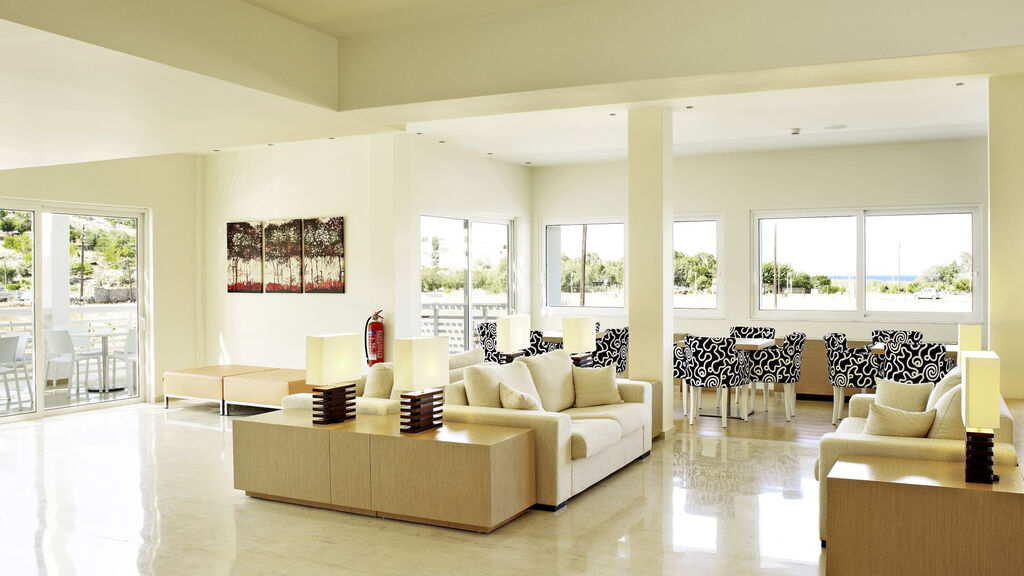 Lindos White Hotel & Suites