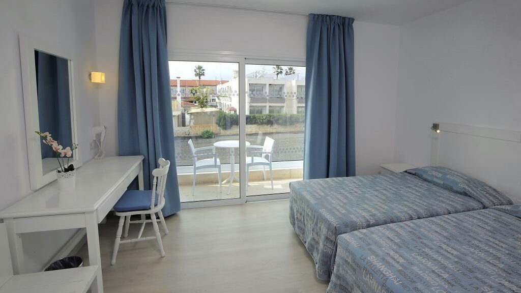 Liquid Hotel Apartments