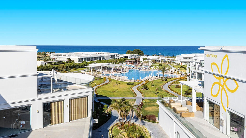 Sentido Asterias Beach