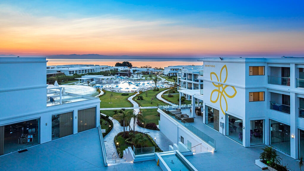 Sentido Asterias Beach