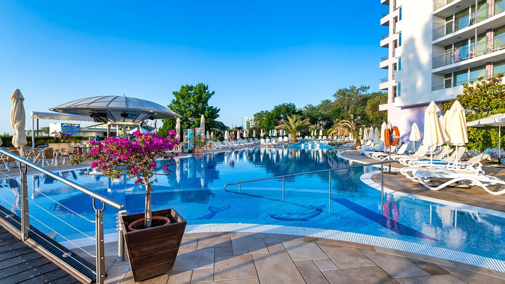 Sentido Neptun Beach