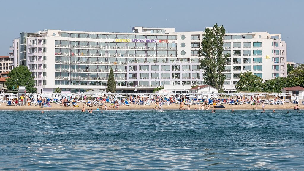 Sentido Neptun Beach