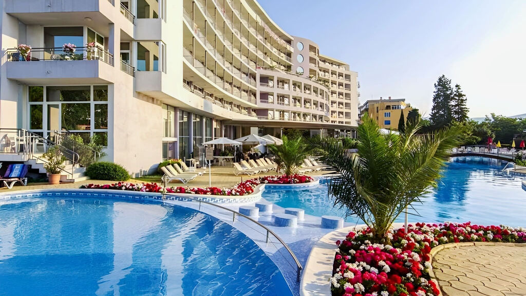 Sentido Neptun Beach