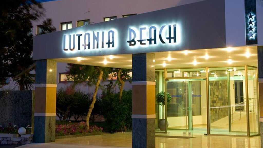 Lutania Beach