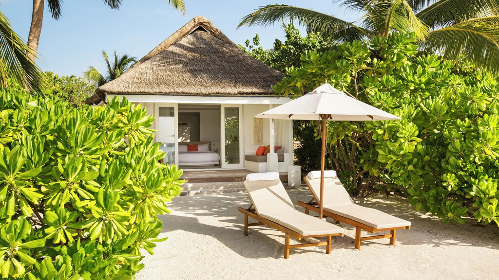 Lux* South Ari Atoll Resort & Villas