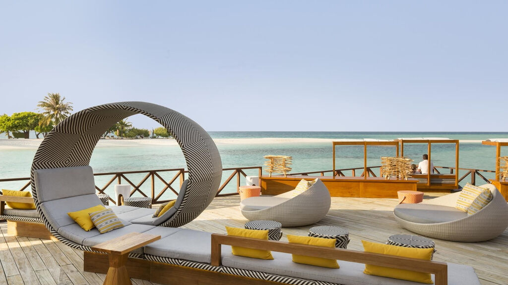Lux* South Ari Atoll Resort & Villas