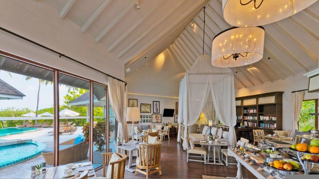 Machchafushi Island Resort & Spa Maldives, The Centara Collection