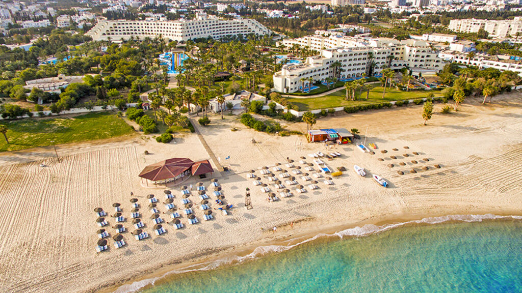Magic Hotel Manar & Aquapark