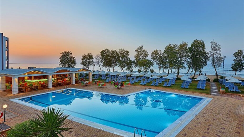 Malia Bay Beach Hotel & Bungalows