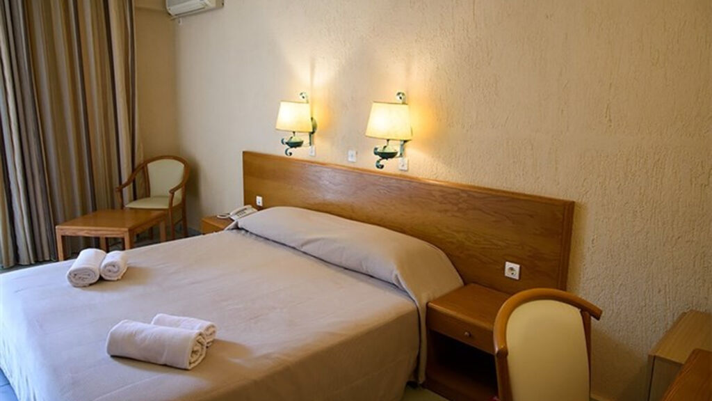 Malia Bay Beach Hotel & Bungalows