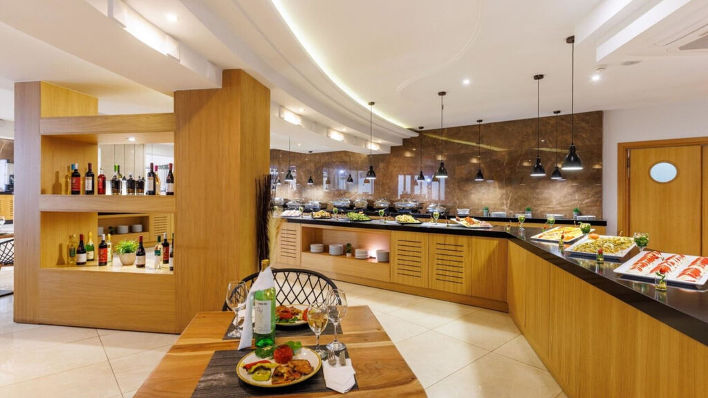 Malia Bay Beach Hotel & Bungalows