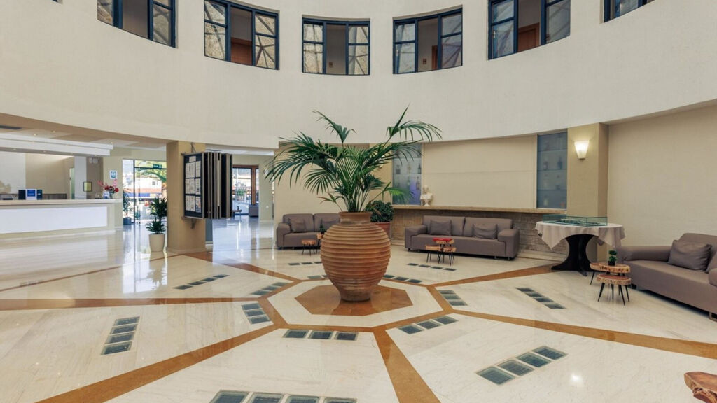 Malia Bay Beach Hotel & Bungalows