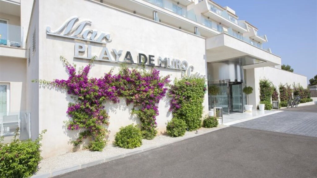 Mar Hotels Playa De Muro Suites