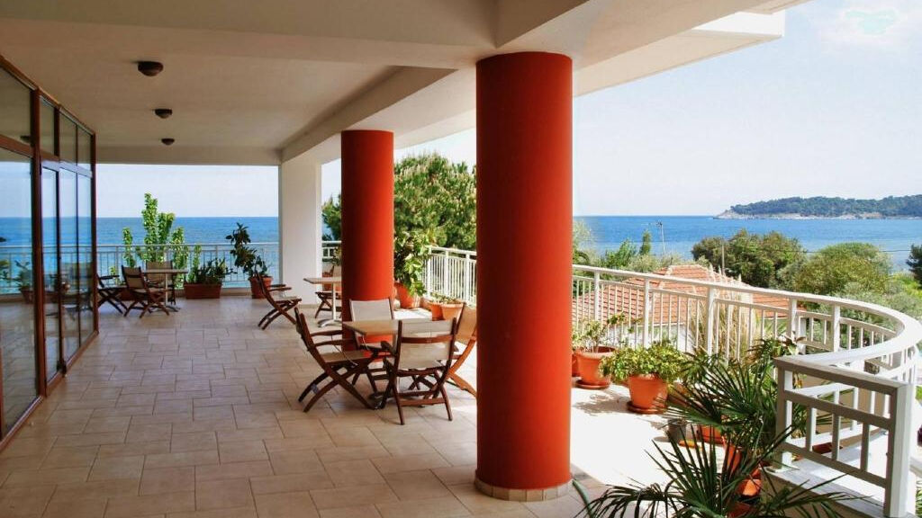 Maranton Beach