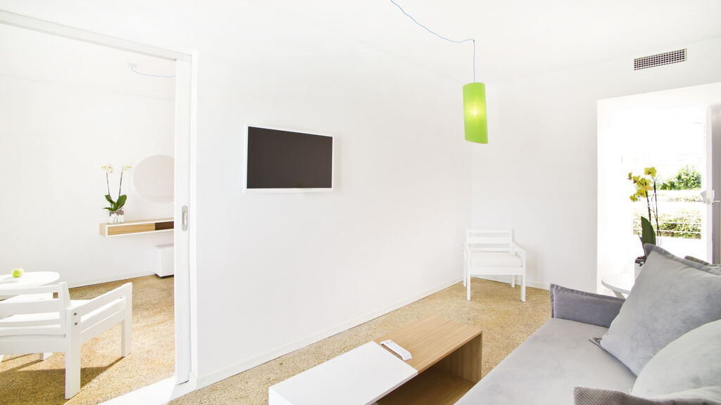 Marathon Beach Resort