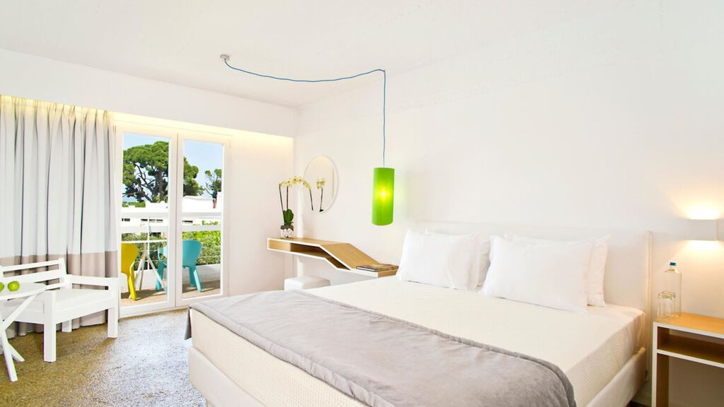 Marathon Beach Resort