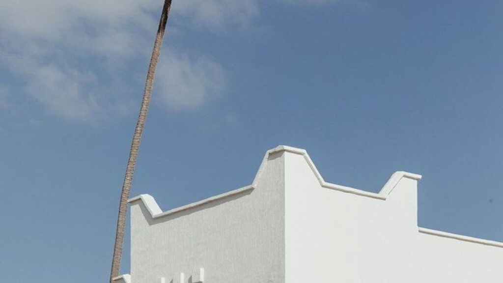 Lux Marijani Zanzibar