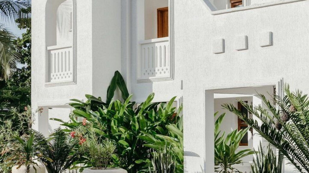 Lux Marijani Zanzibar