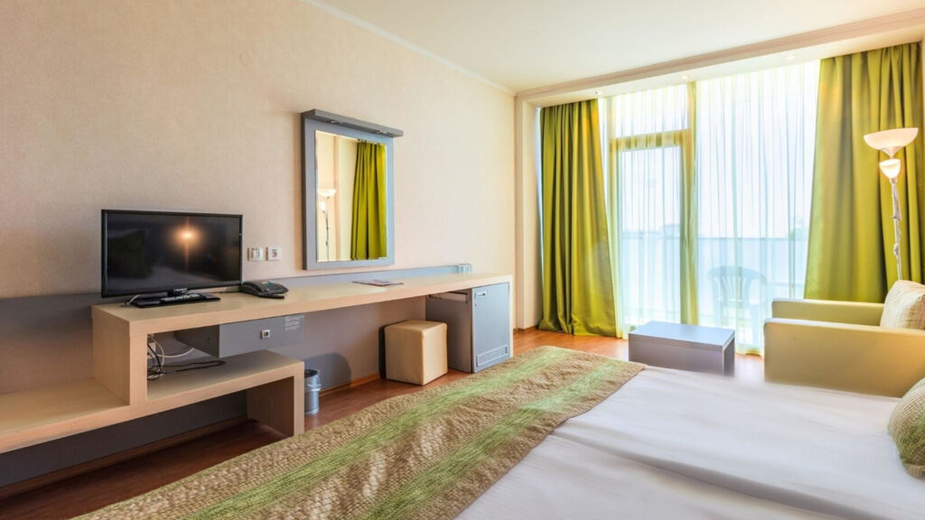 Marina Palace Affiliated By Melia