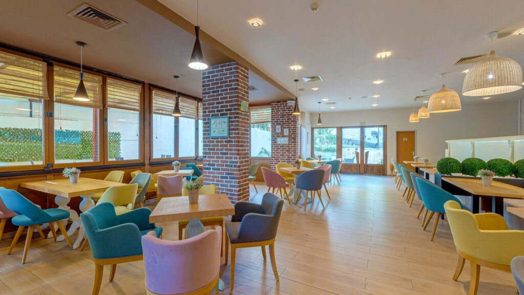 Marina Palace Affiliated By Melia