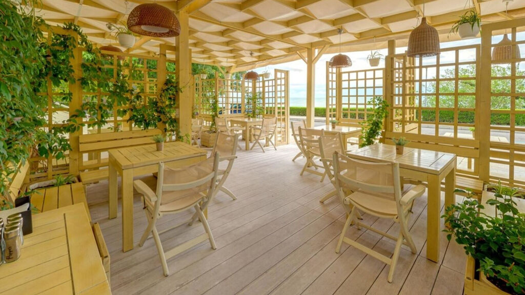 Marina Palace Affiliated By Melia