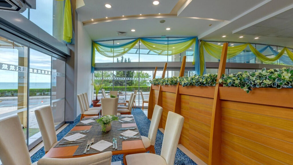 Marina Palace Affiliated By Melia