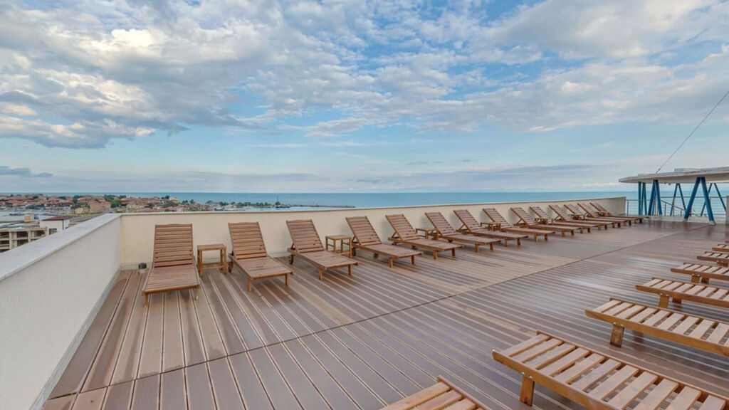 Marina Palace Affiliated By Melia