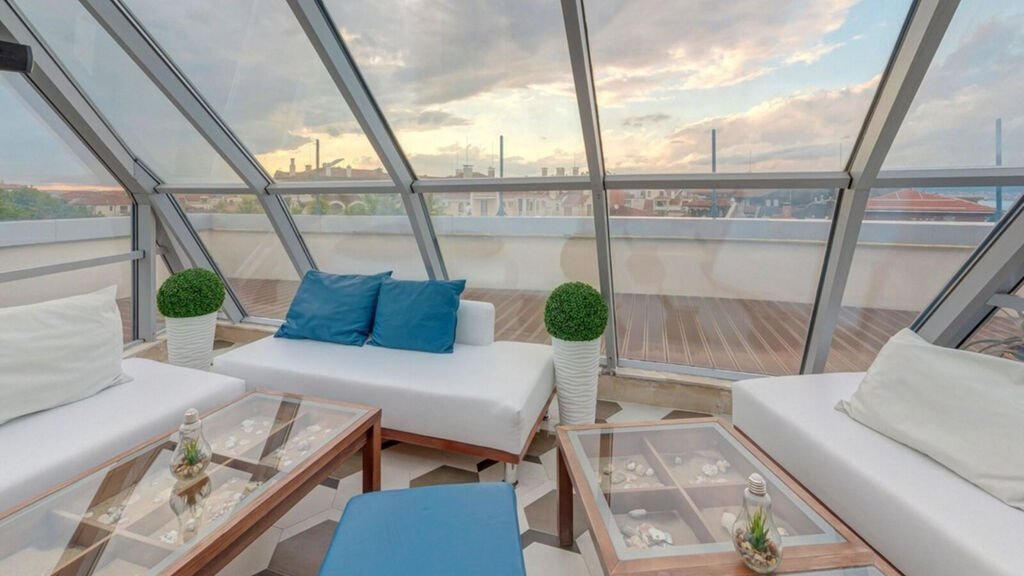 Marina Palace Affiliated By Melia