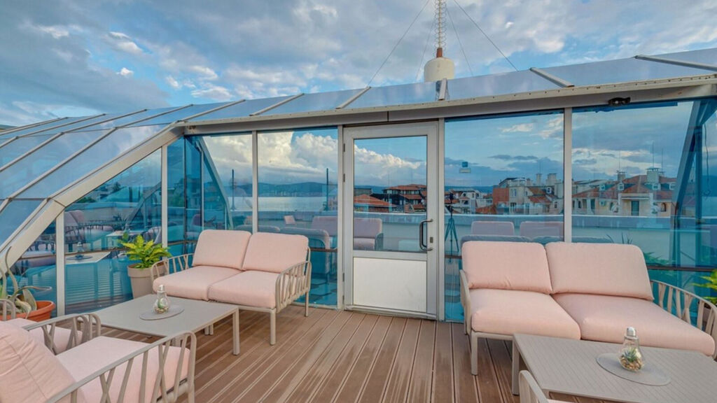 Marina Palace Affiliated By Melia