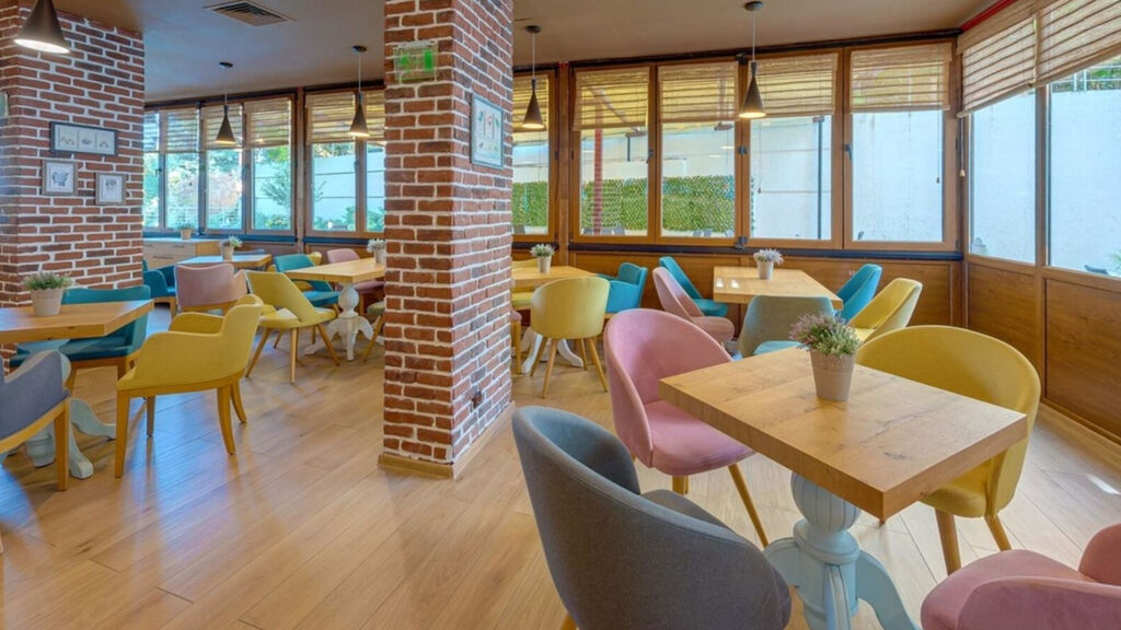 Marina Palace Affiliated By Melia