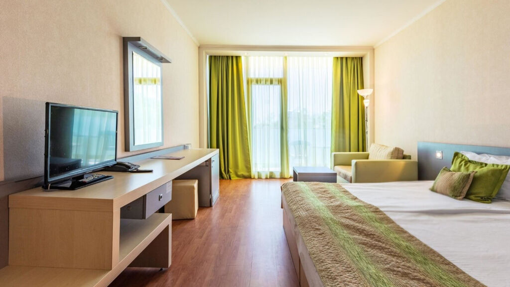 Marina Palace Affiliated By Melia