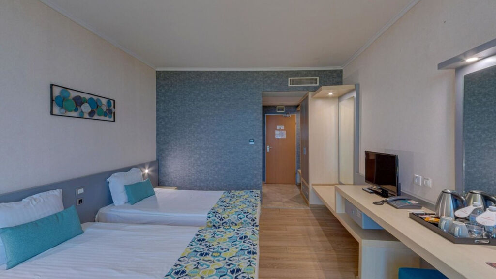 Marina Palace Affiliated By Melia