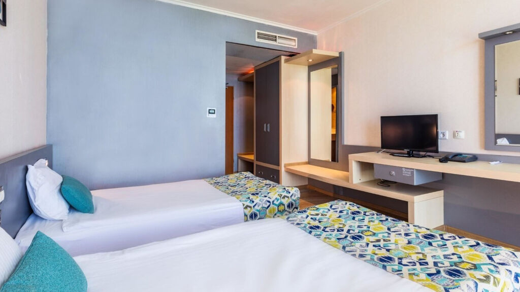 Marina Palace Affiliated By Melia