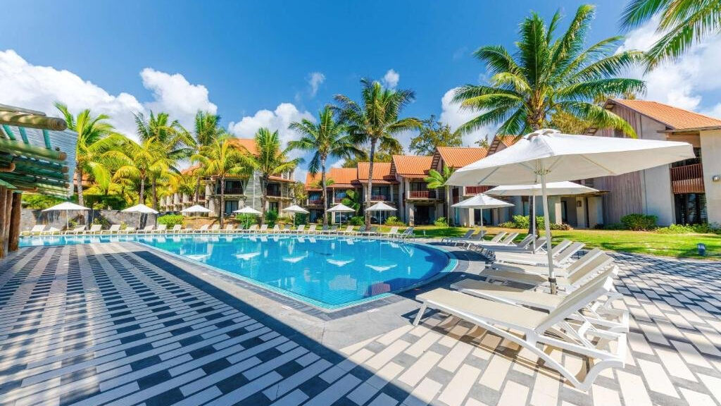 Crystals Beach Resort Belle Mare