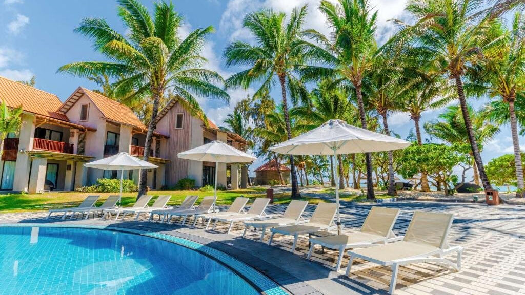 Crystals Beach Resort Belle Mare