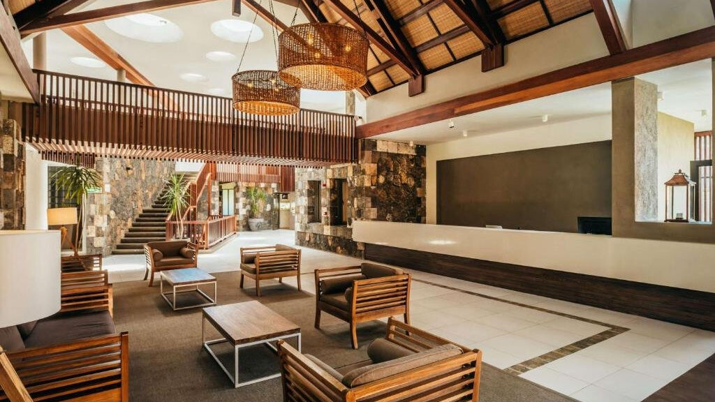 Crystals Beach Resort Belle Mare