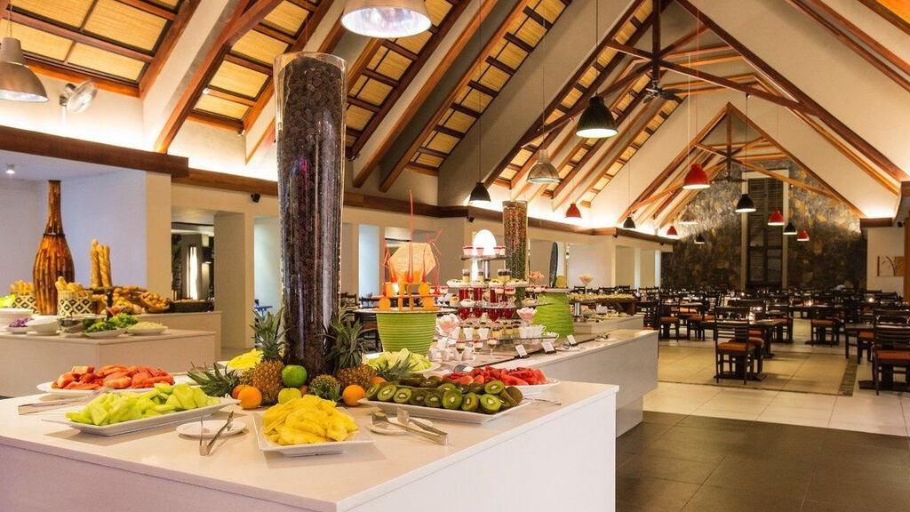 Crystals Beach Resort Belle Mare