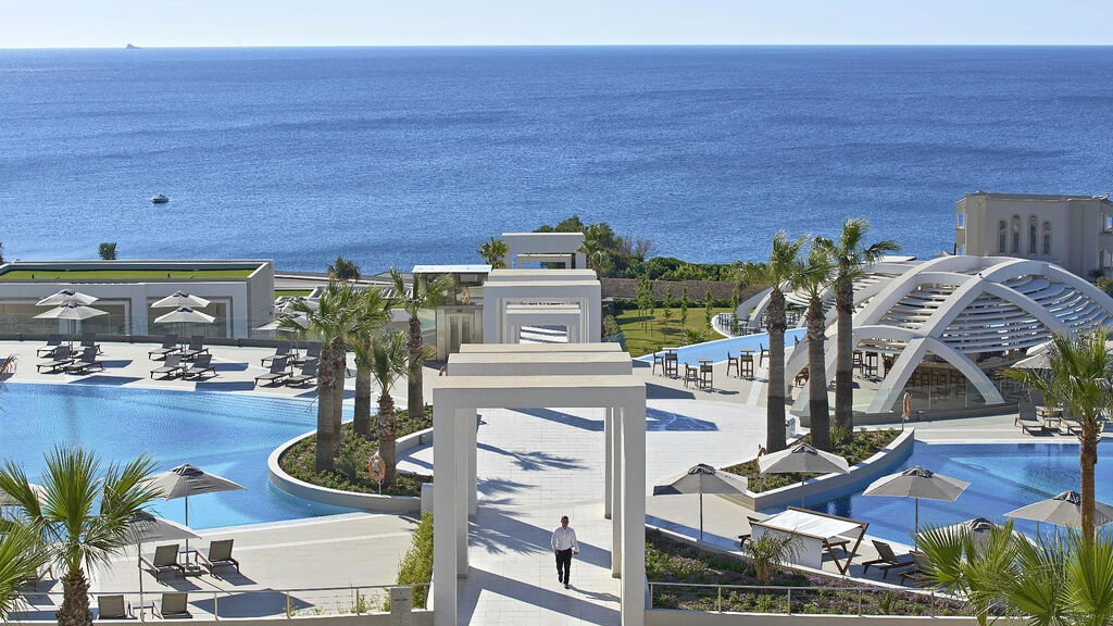 Mayia Exclusive Resort & Spa