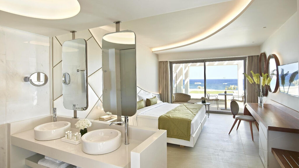Mayia Exclusive Resort & Spa