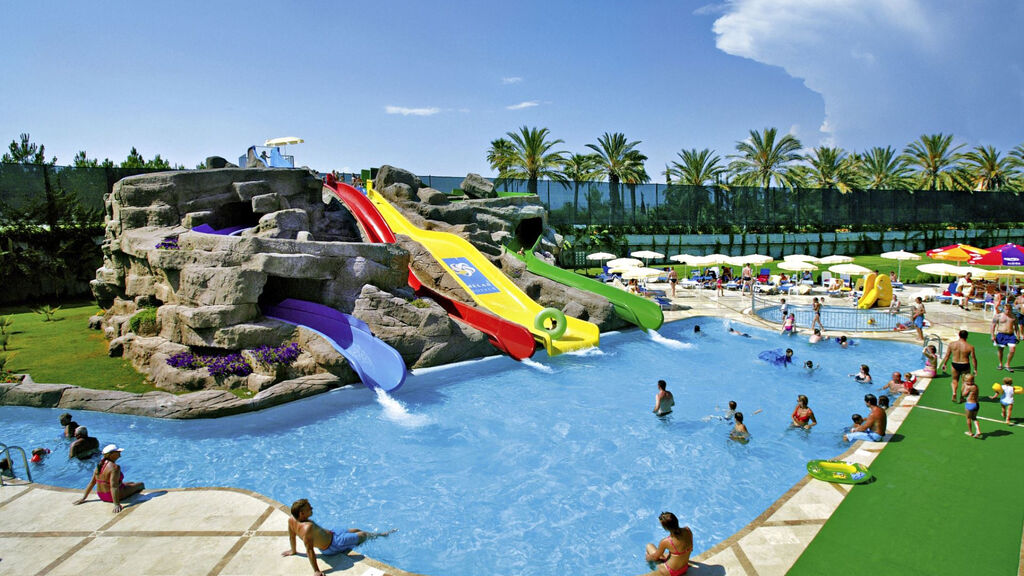 Melas Holiday Village