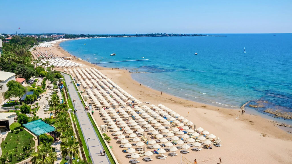 Melas Holiday Village