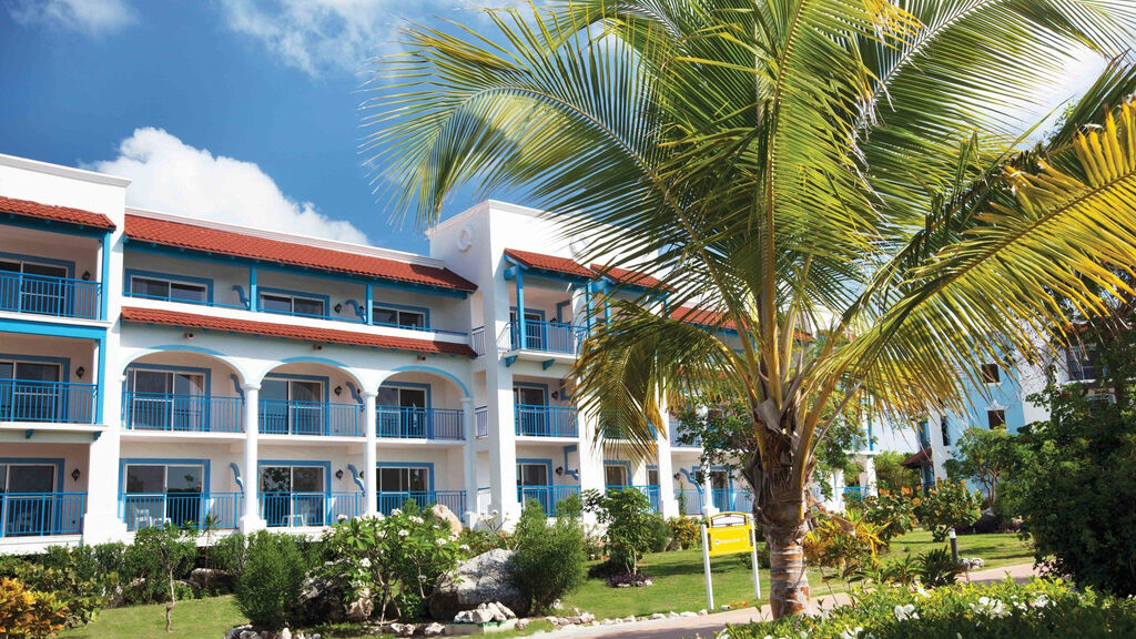 Memories Paraiso Beach