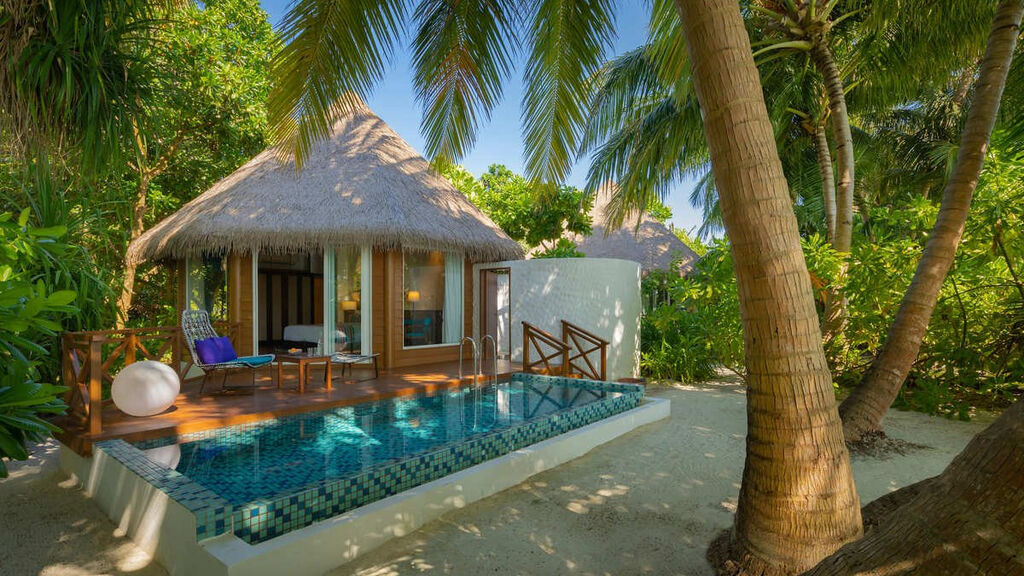 Mercure Maldives Kooddoo